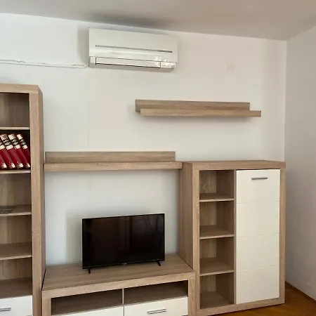 Apartment Apt Stefanic 4/2